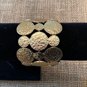 Jewelry - Gold Tone Stretch Bracelet Jewelry - Gold Tone Stretch Bracelet
